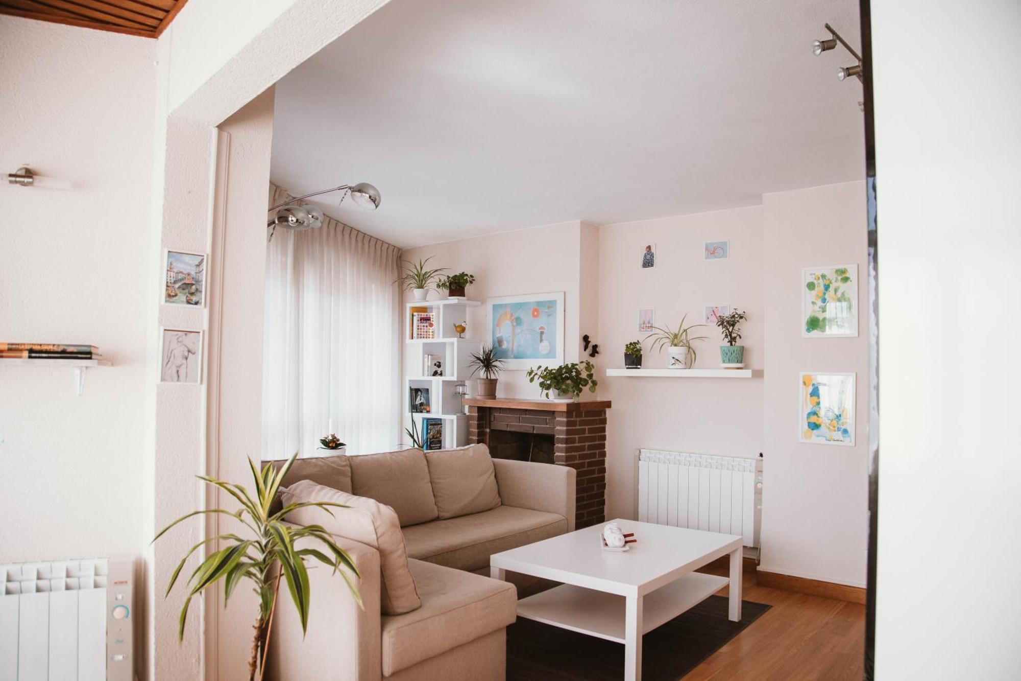 Becquer, Luminoso Y Amplio Apartamento, Playa A 3km Vut-1035-as Apartment